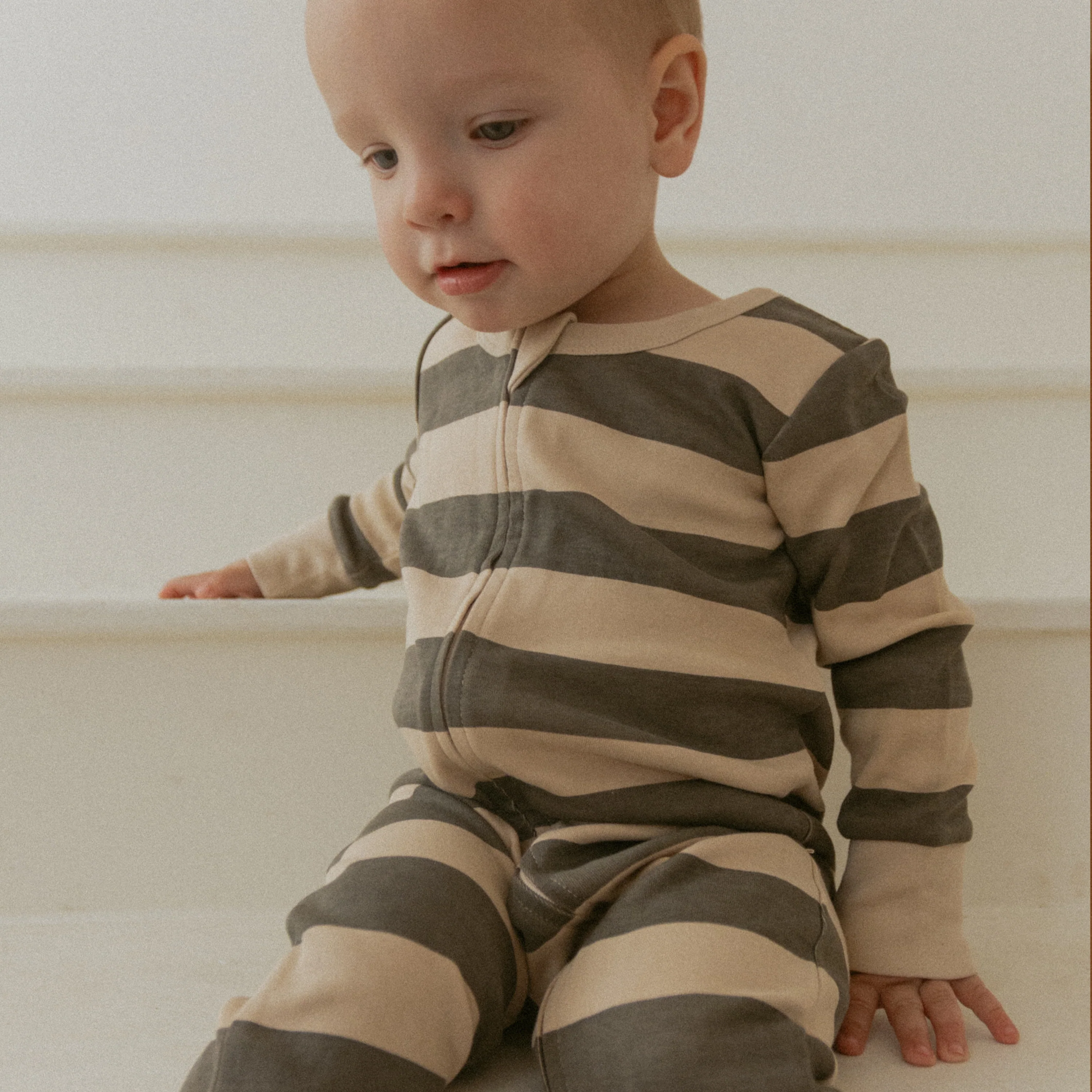 Organic 2-Way Zip Romper - Bold Stripes - Image 4