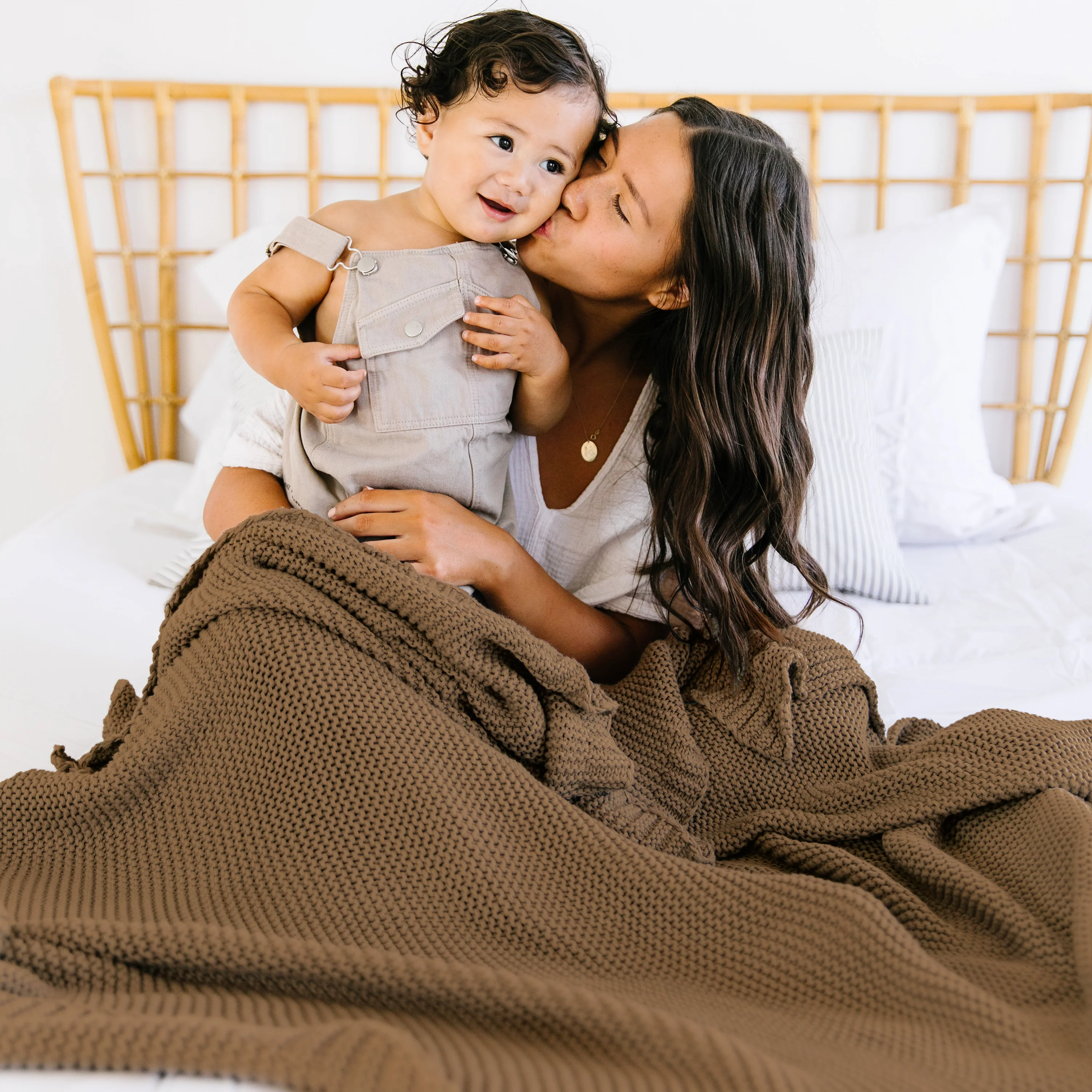 Organic Knit Throw Blanket - Brown - Image 3